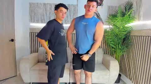 justingtime21 online show from November 27, 5:42 am