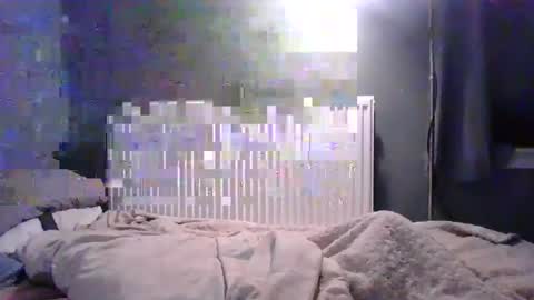 Snapshot of justinjodysarah957251 chatting on February 12, 1:11 am Techno Nymph online show from February 12, 1:11 am