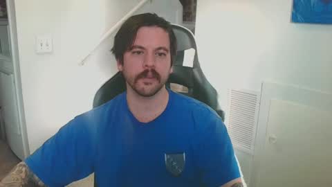 Snapshot of justintym69 chatting on January 1, 4:18 pm justintym69 online show from January 1, 4:18 pm