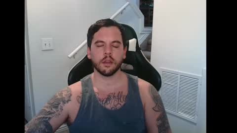 Snapshot of justintym69 chatting on November 1, 9:06 pm justintym69 online show from November 1, 9:06 pm