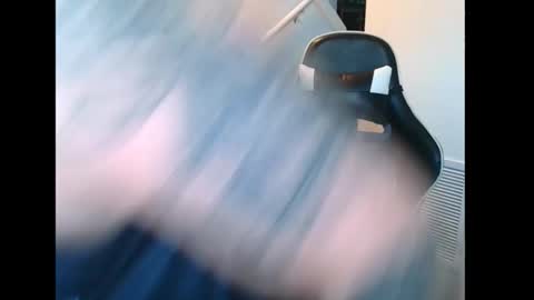 Snapshot of justintym69 chatting on November 16, 8:36 pm justintym69 online show from November 16, 8:36 pm