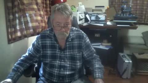Snapshot of justmeohio chatting on March 26, 9:09 pm justmeohio online show from March 26, 9:09 pm