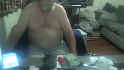 Snapshot of justmeohio chatting on August 3, 1:48 am justmeohio online show from August 3, 1:48 am