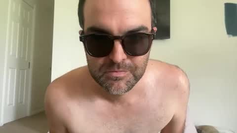 Snapshot of justnick163800 chatting on February 27, 2:44 am justnick163800 online show from February 27, 2:44 am