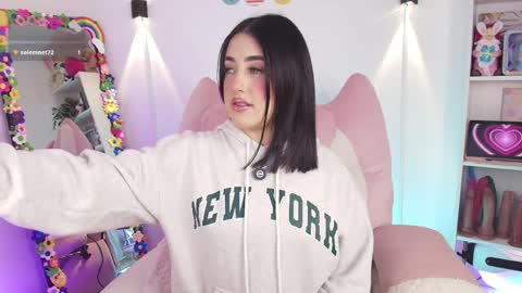 Emy online show from April 7, 11:48 pm