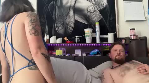 justthejohnsons online show from January 11, 8:47 pm