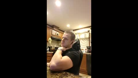 justus0624 online show from April 6, 1:58 am