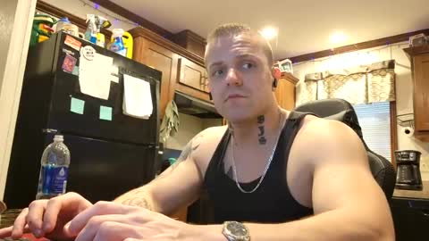 Snapshot of justus0624 chatting on August 7, 12:56 am justus0624 online show from August 7, 12:56 am