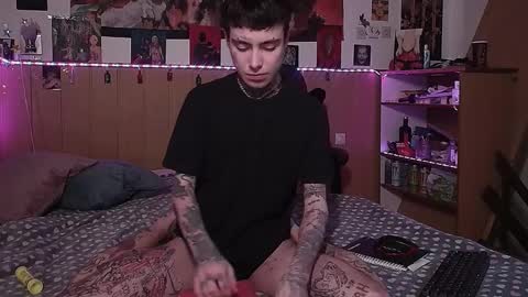 Juuzou hehim u can call me Juz online show from April 8, 2:17 pm