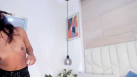 ees 3 online show from February 26, 1:53 am