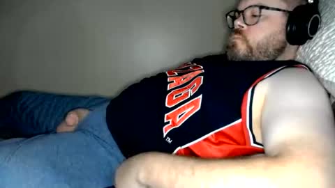 Snapshot of jwineness chatting on July 18, 6:06 am MidsizeBiGuy online show from July 18, 6:06 am