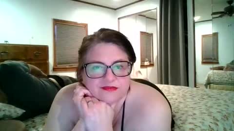 Snapshot of jwm04 chatting on May 11, 12:16 am jwm04 online show from May 11, 12:16 am