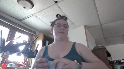 Snapshot of k1t_kat97 chatting on March 3, 5:41 pm k1t_kat97 online show from March 3, 5:41 pm