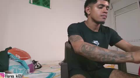Snapshot of k_florez chatting on June 19, 9:02 am k_florez online show from June 19, 9:02 am