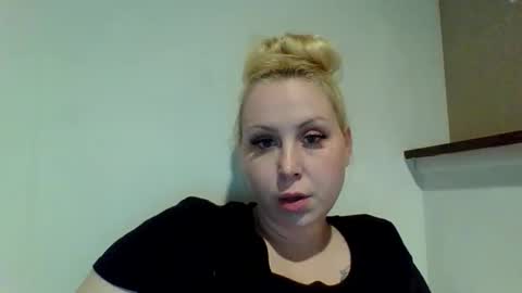 Snapshot of kaaynasty chatting on June 2, 10:01 pm kaaynasty online show from June 2, 10:01 pm