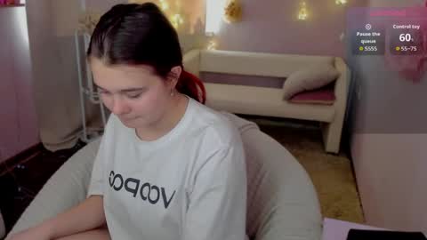 Snapshot of kacey_love chatting on May 3, 6:08 am Kacey online show from May 3, 6:08 am