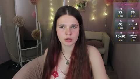 Snapshot of kacey_love chatting on June 11, 2:04 pm Kacey online show from June 11, 2:04 pm
