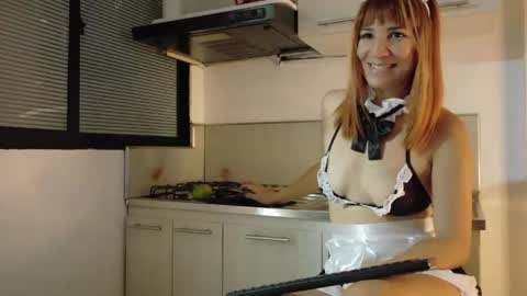 Snapshot of kad_kad chatting on June 4, 12:11 pm Kanela online show from June 4, 12:11 pm
