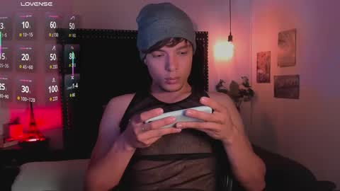 Snapshot of kael_owens chatting on February 10, 6:45 pm Kael Owens online show from February 10, 6:45 pm