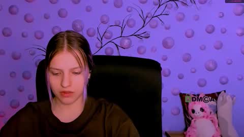 kaela_spell_ online show from March 13, 9:16 am