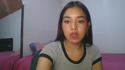 KAHELIINDEPENDENT MODEL online show from January 19, 12:38 am