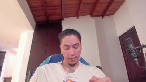 kai_herectix online show from February 15, 6:12 pm