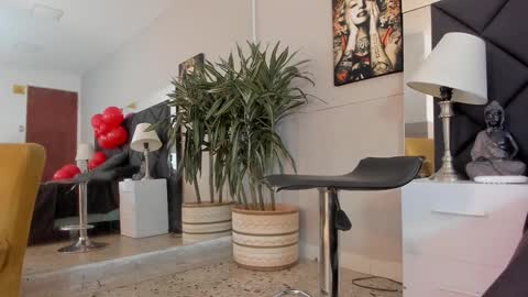 Snapshot of kai_storn chatting on February 15, 11:30 am kai_storn online show from February 15, 11:30 am