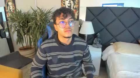 kai_storn online show from March 13, 11:39 am