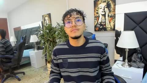 kai_storn online show from April 7, 11:21 am