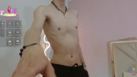 kai_tay1 online show from March 16, 11:58 am