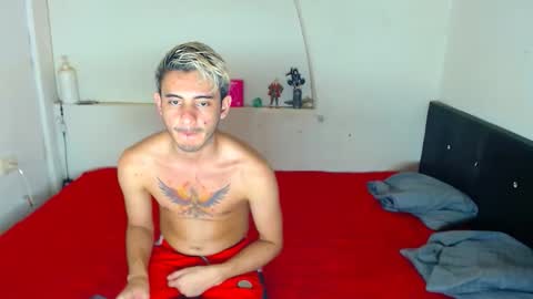 KAI  LIAM online show from April 17, 2:58 am