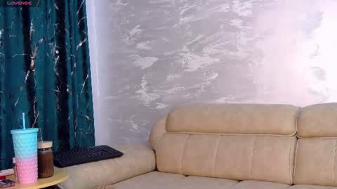 Snapshot of kailalewis chatting on July 1, 7:02 pm Kaila Lewis online show from July 1, 7:02 pm