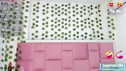 Snapshot of kaily_sweet1 chatting on February 6, 11:13 am kelly online show from February 6, 11:13 am