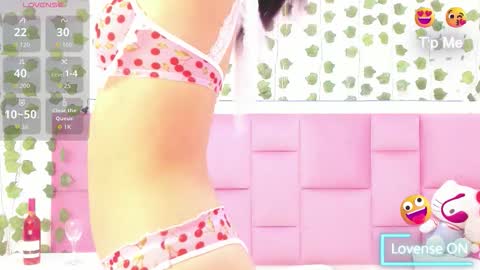 Snapshot of kaily_sweet1 chatting on February 23, 11:07 am kelly online show from February 23, 11:07 am