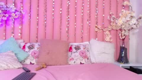 Snapshot of kailye_jones chatting on December 26, 10:31 pm kailye Jones online show from December 26, 10:31 pm