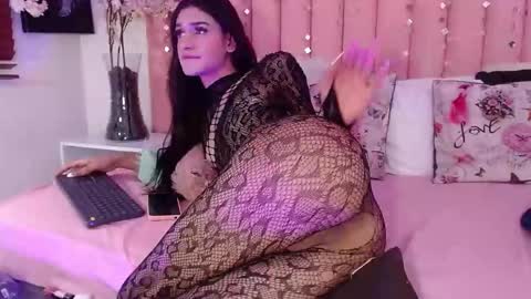 Snapshot of kailye_jones chatting on January 30, 5:30 am kailye Jones online show from January 30, 5:30 am