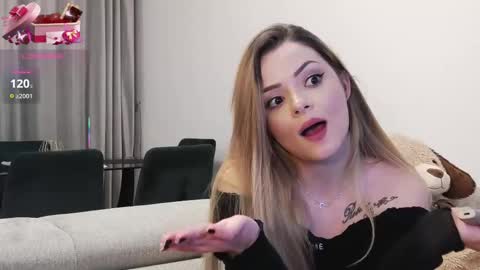 Snapshot of kailyn_moen01 chatting on February 16, 11:48 pm Kailyn online show from February 16, 11:48 pm