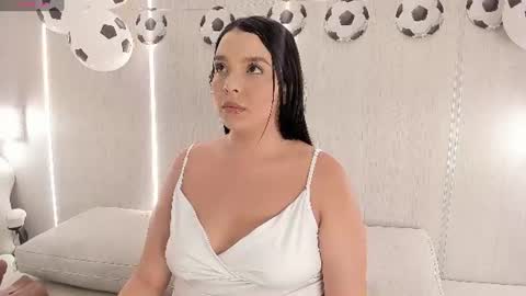Kailyn online show from June 30, 10:05 am