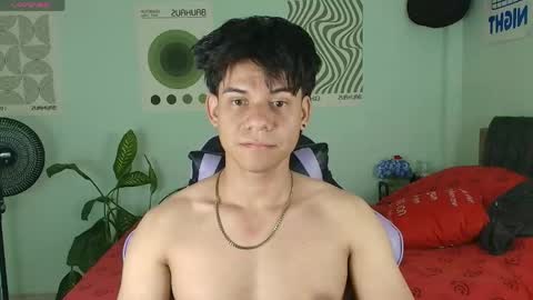 Davee online show from April 21, 12:11 pm