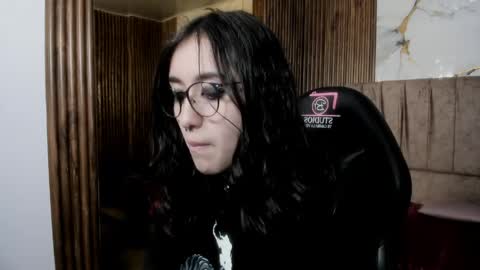 Snapshot of kairy_tay chatting on May 12, 3:14 am Kairy online show from May 12, 3:14 am