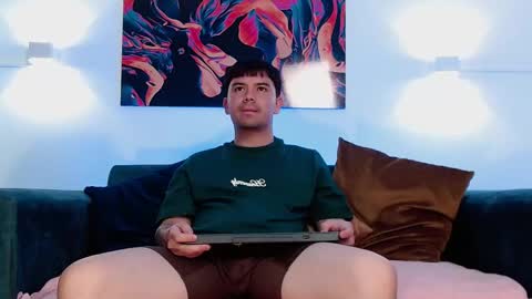 Snapshot of kaistein chatting on February 6, 7:17 pm Kai online show from February 6, 7:17 pm