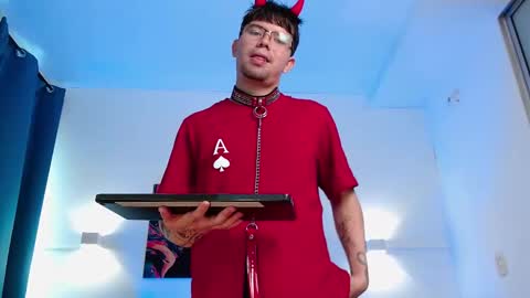 Snapshot of kaistein chatting on February 26, 7:13 pm Kai online show from February 26, 7:13 pm