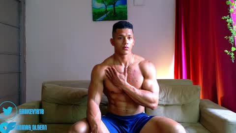 kale thomson online show from May 29, 7:01 pm