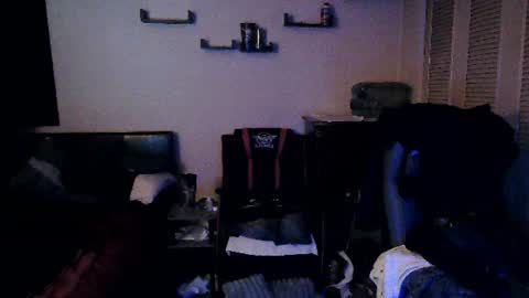 Snapshot of kaleyscully chatting on July 17, 3:46 am Kaley Scully online show from July 17, 3:46 am