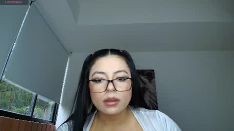 Snapshot of kaliffa_zoe chatting on June 15, 10:12 pm Zoe online show from June 15, 10:12 pm