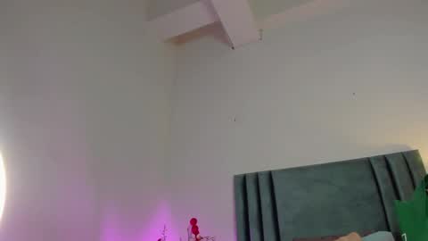 Snapshot of kalimonroee chatting on January 10, 11:43 am KaliMonroe online show from January 10, 11:43 am