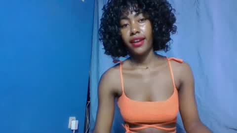 Snapshot of kalo19740341 chatting on February 19, 11:39 am kalo Marie2026 online show from February 19, 11:39 am