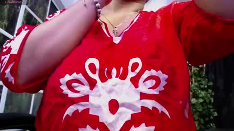 Snapshot of kalpananaisha_ chatting on November 20, 10:15 am Alisha online show from November 20, 10:15 am