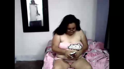 Snapshot of kamila_mature_ chatting on September 30, 9:20 pm kamila_mature_ online show from September 30, 9:20 pm