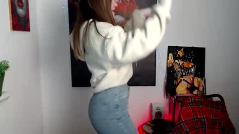 kamilla_love_ online show from February 18, 3:08 pm